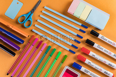 學(xué)習辦公用品的技術(shù)服務(wù) 智能化與效率并進的新趨勢